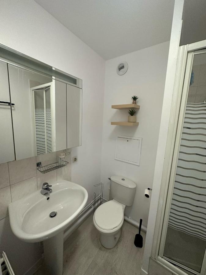 Appartement Cosy Proche Stade De France - Jo Paris 2024 Le Blanc-Mesnil Buitenkant foto
